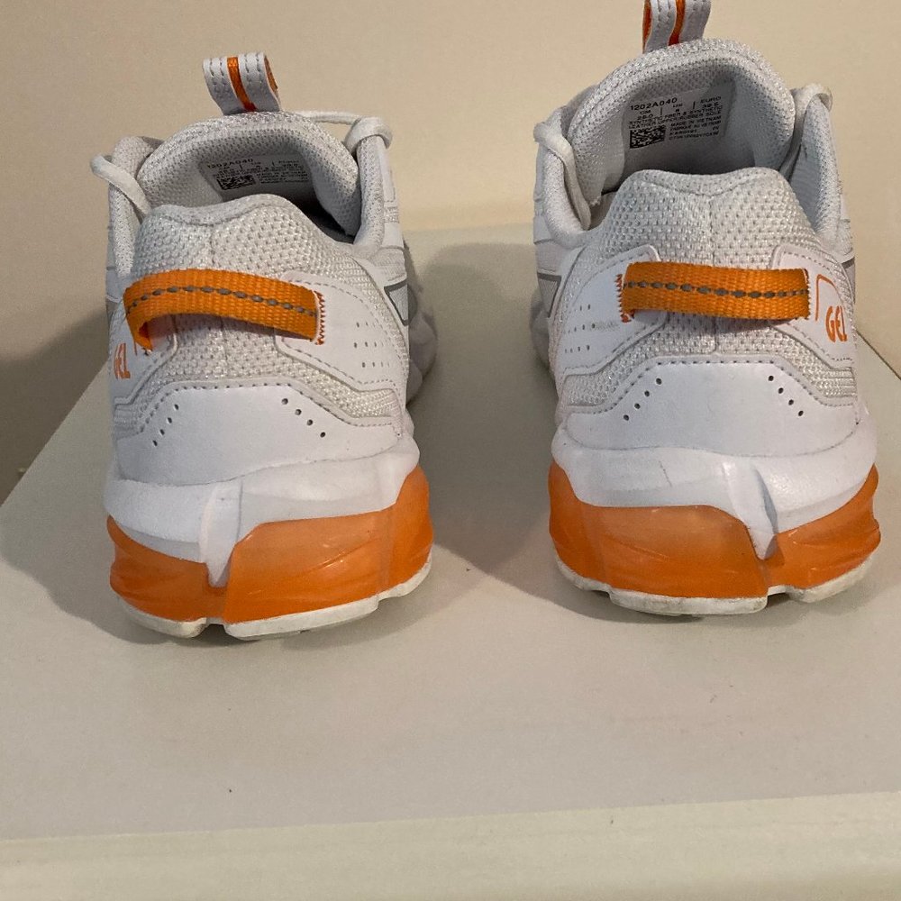 Asics GEL-QUANTUM 90 White/Sun Peach Running Sneakers - Picture 7 of 12